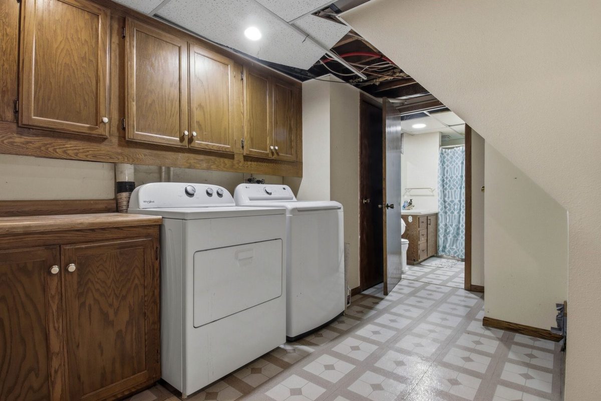 404 Drier Street Durand WI 54736 — photo 31