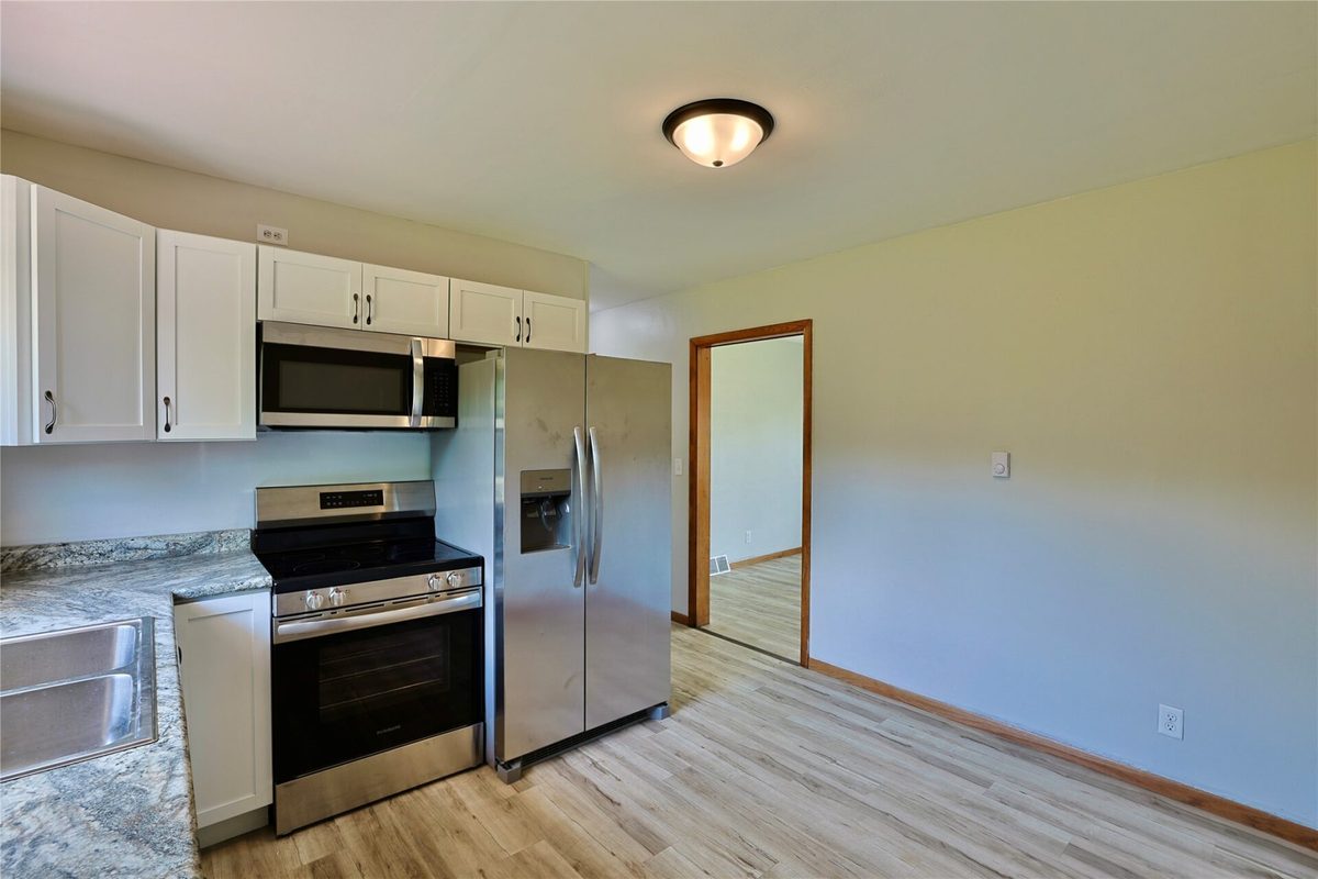 13797 88th Avenue, Chippewa Falls WI 54729 - ResidentialIncome house for sale - MLS #1604498 - image10
