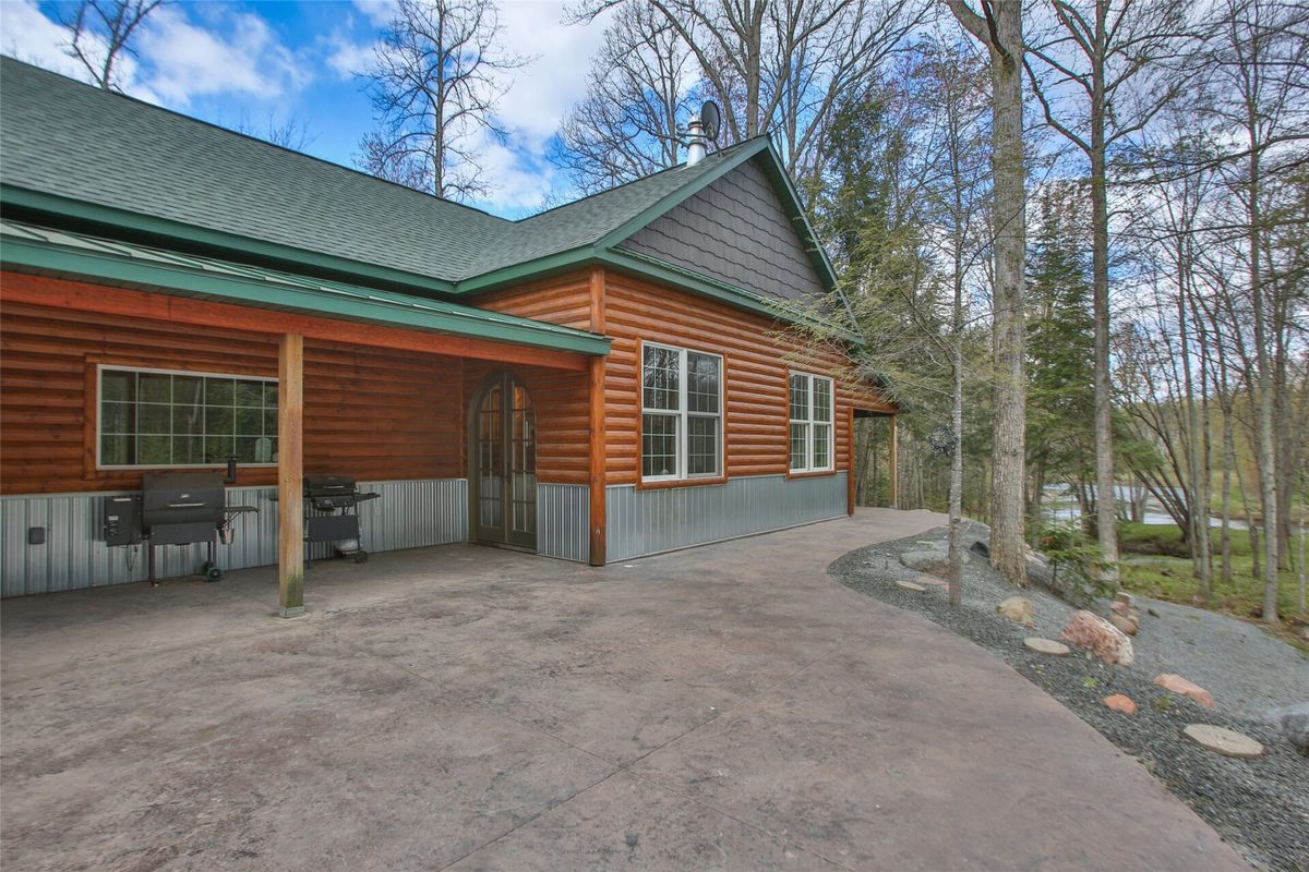W16218 Manglos Avenue, Sheldon WI 54766 - Residential house for sale - MLS #1601524 - image29