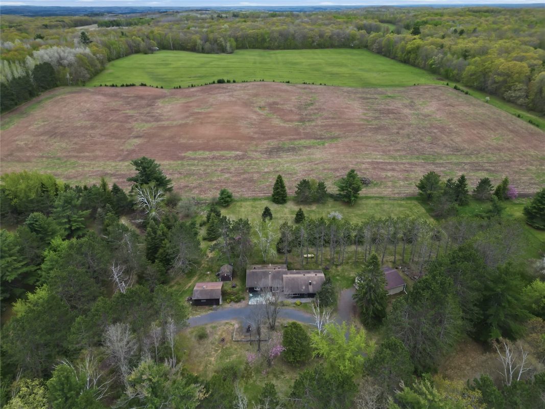 W 4753 Highway F, Springbrook, WI