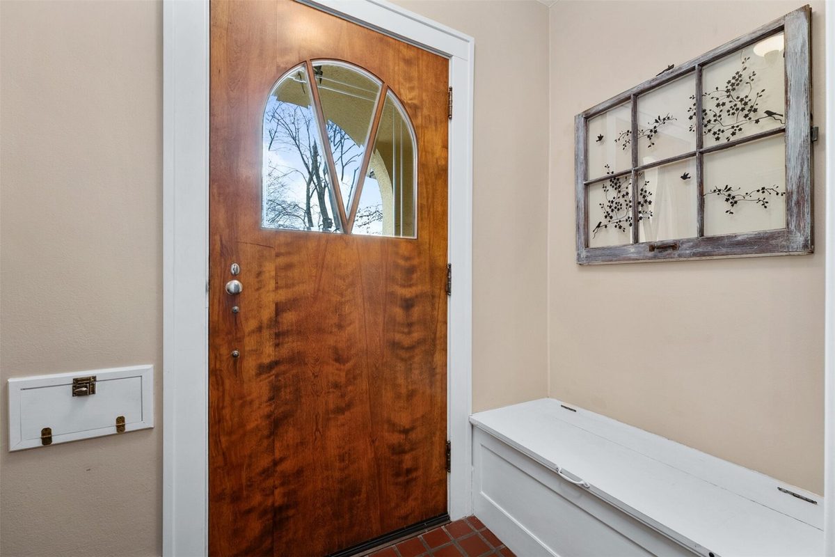 212 Mckinley Avenue, Eau Claire, WI — photo 4