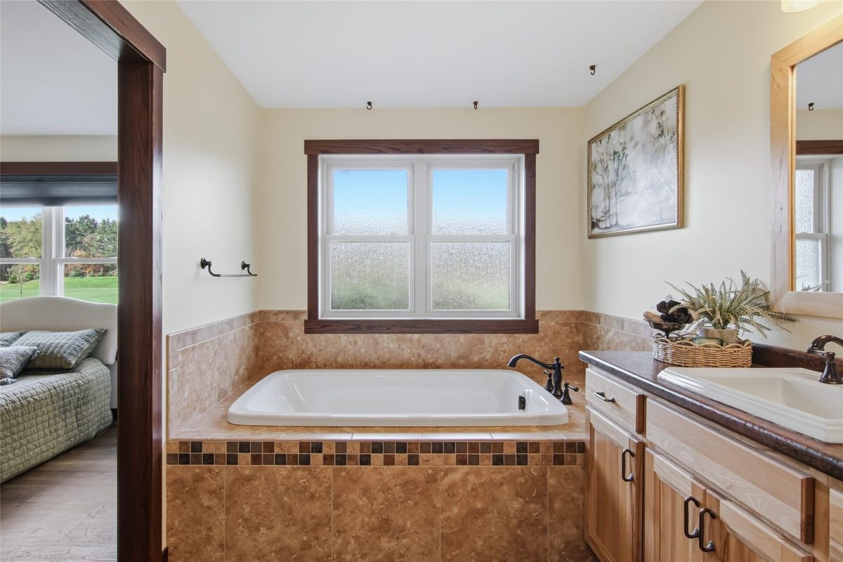 S8699 Steinhauer Drive, Eau Claire WI 54701 - Residential house for sale - MLS #1606116 - image18