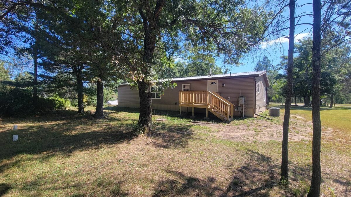 W10228 Vaudreuil Road, Black River Falls WI 54615 - Residential house for sale - MLS #1605097 - image8