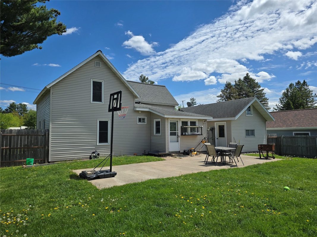1425 3rd Street, Chetek WI 54728 - Residential house for sale - MLS #1601358 - image2