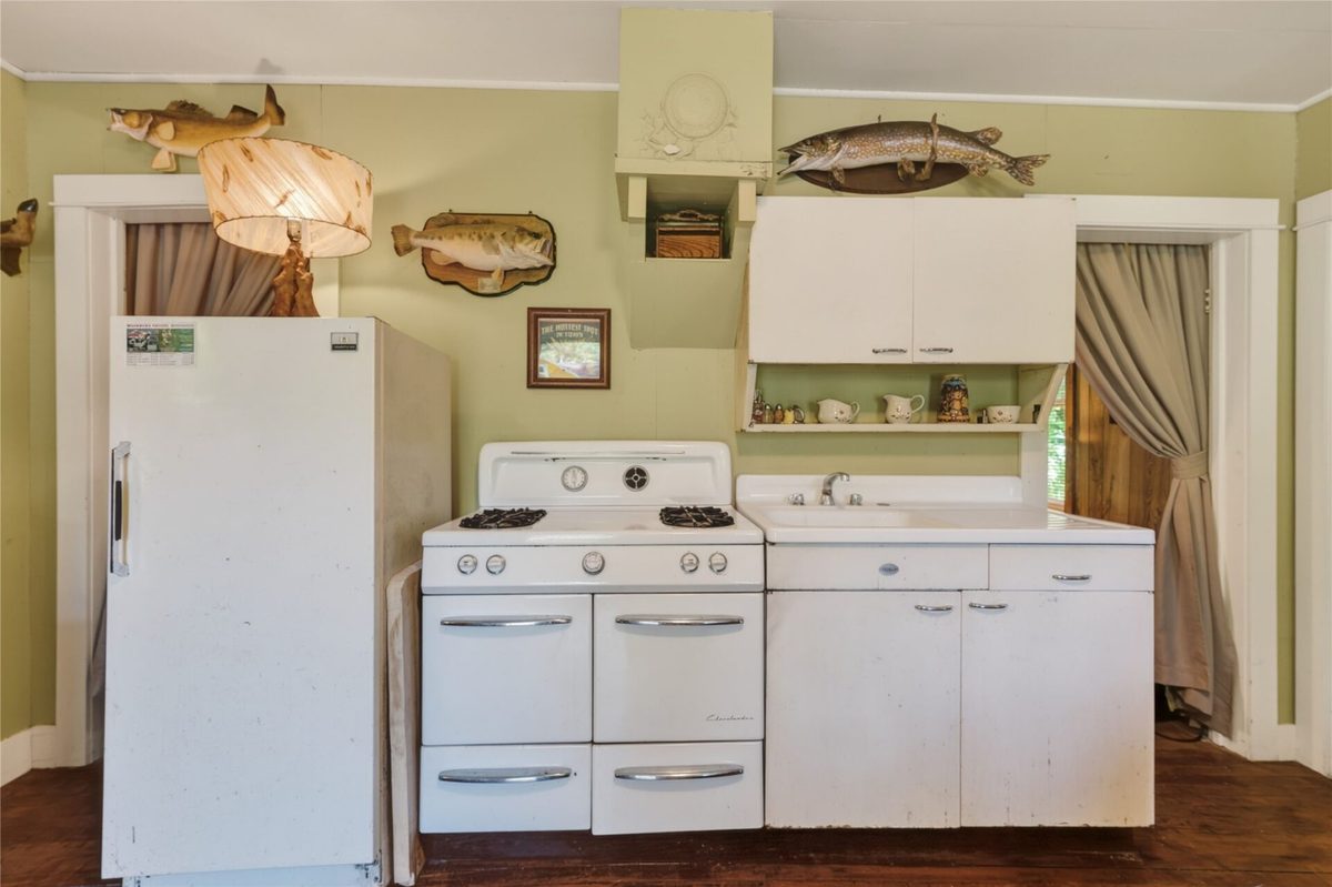 W374 County Road DD, Birchwood, WI