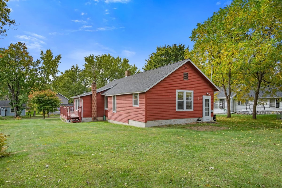 113 7th Avenue, Shell Lake WI 54871 - Residential house for sale - MLS #1605676 - image5