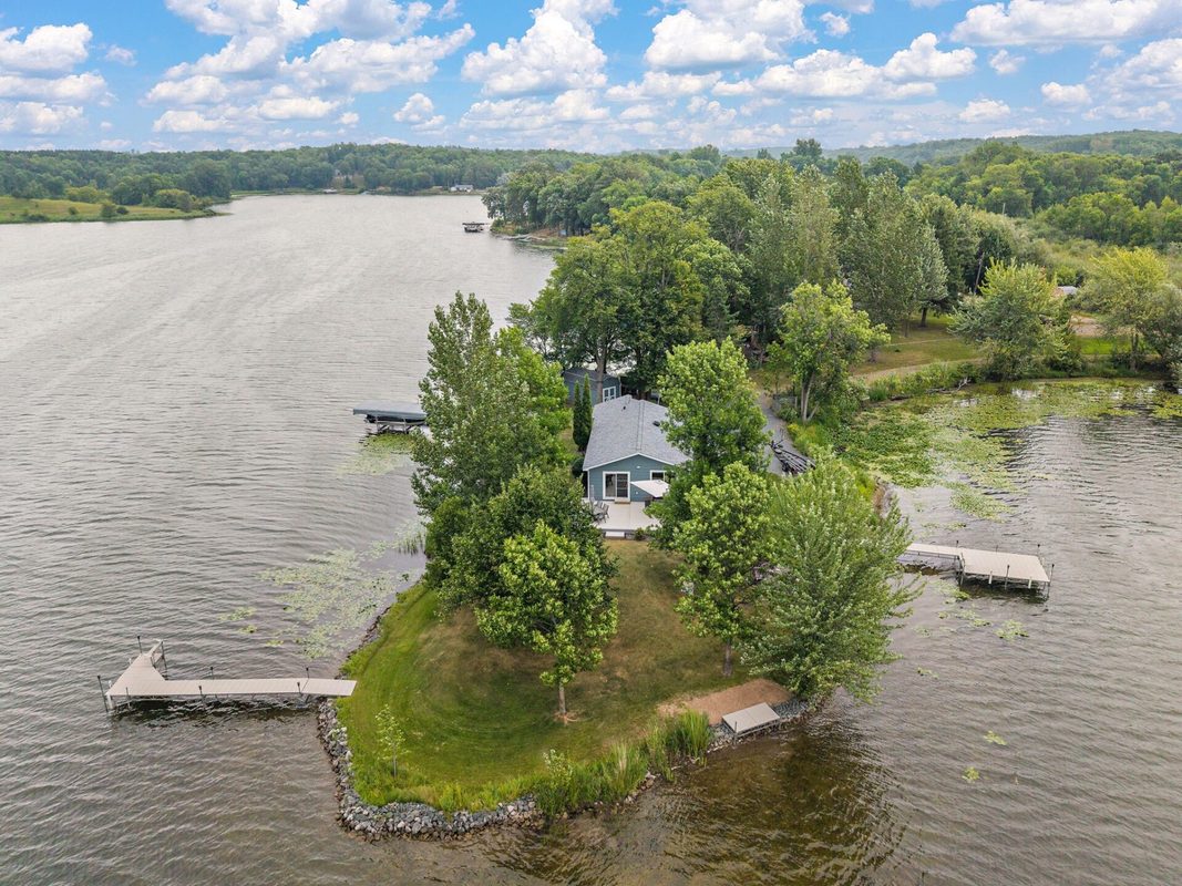 12218 Pickerel Point, Grantsburg, WI