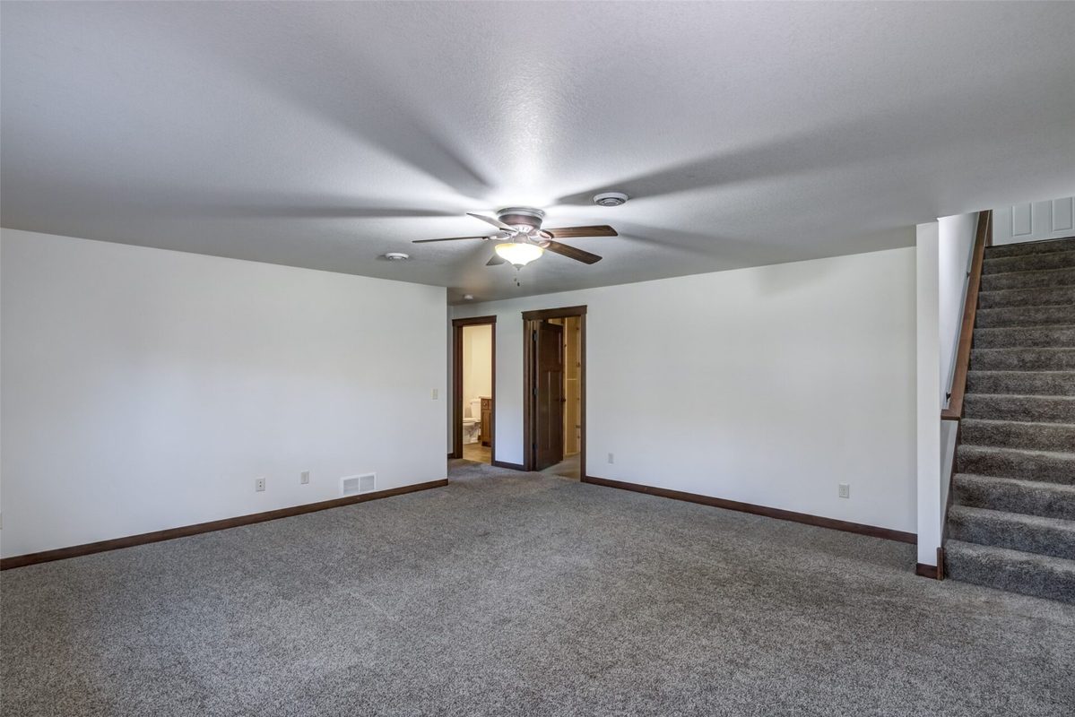 617 Blue Karner Drive, Altoona, WI — photo 40
