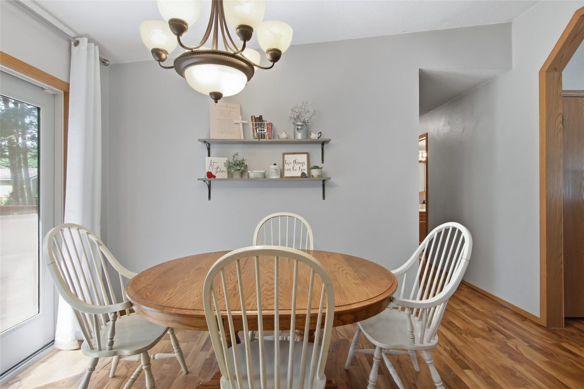 6903 Julius Drive, Eau Claire WI 54701 - Residential house for sale - MLS #1603732 - image10