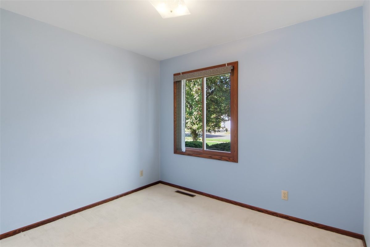 1815 Frisbie Lane, Eau Claire WI 54703 - Residential house for sale - MLS #1604626 - image23