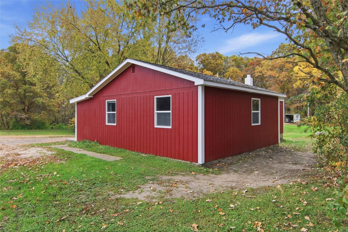 9301 Olson Drive, Eau Claire WI 54703 - Residential house for sale - MLS #1606075 - image3