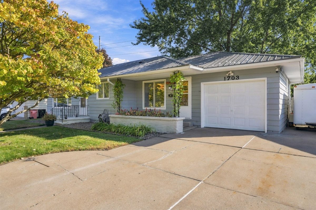 1703 Lloyd Avenue, Eau Claire WI 54701 - Residential house for sale - MLS #1605779 - image3