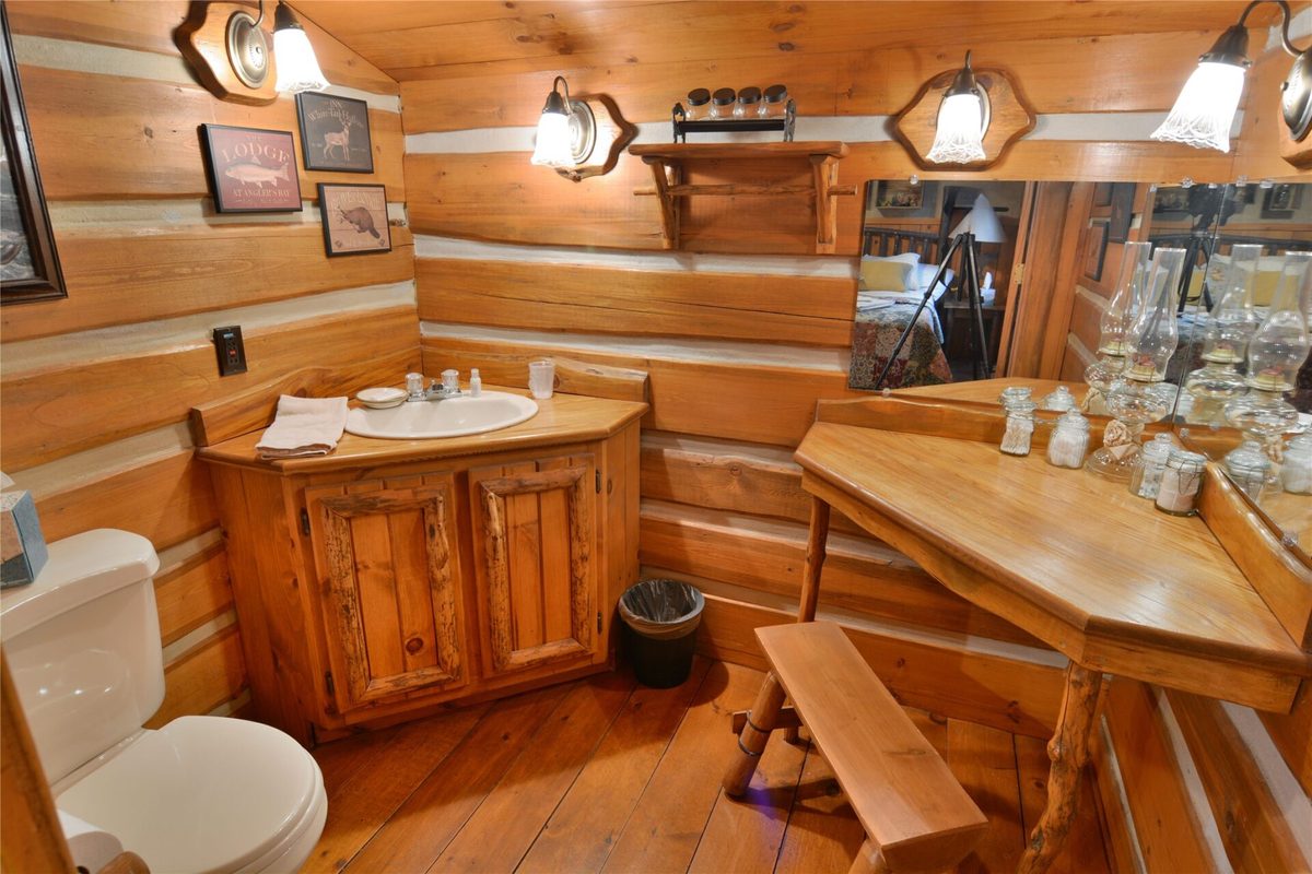12358 W Moreland Road, Hayward, WI