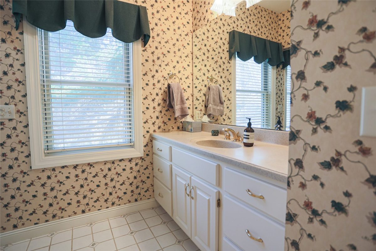 N8889 1031st Street, River Falls, WI