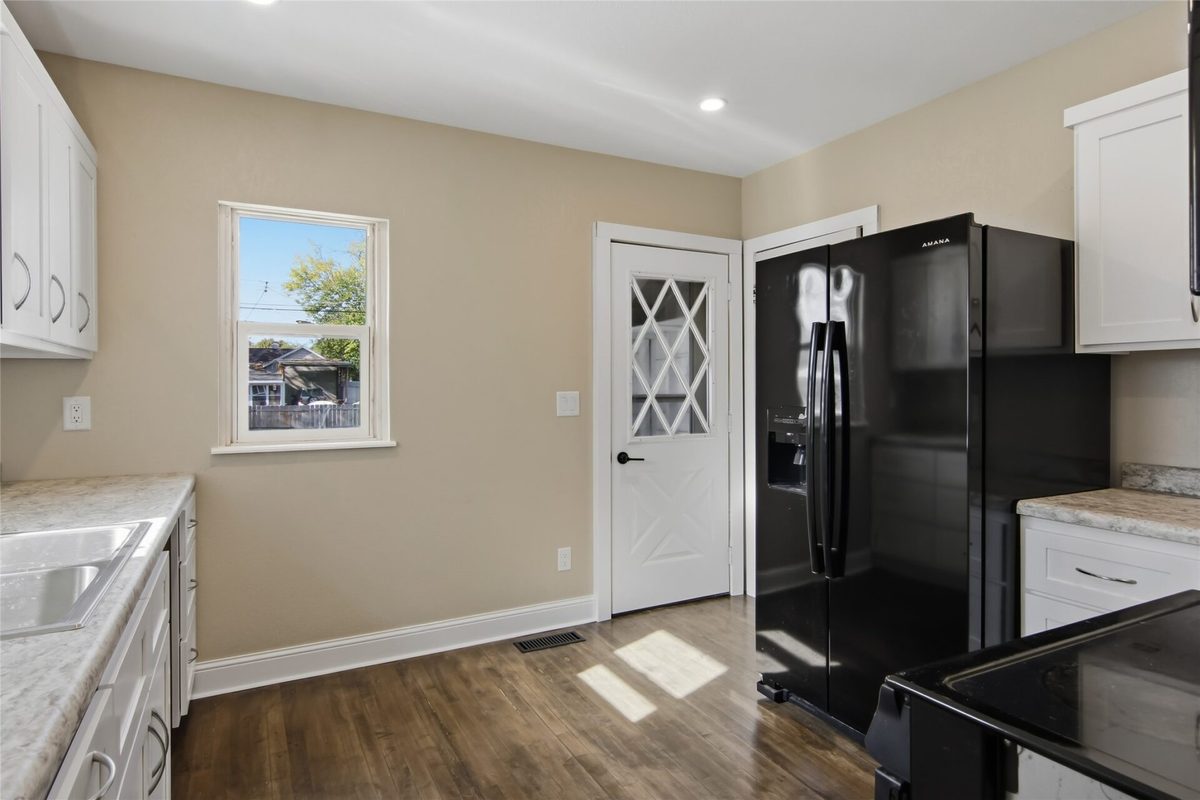 2422 4th Street, Eau Claire WI 54703 - Residential house for sale - MLS #1606149 - image16