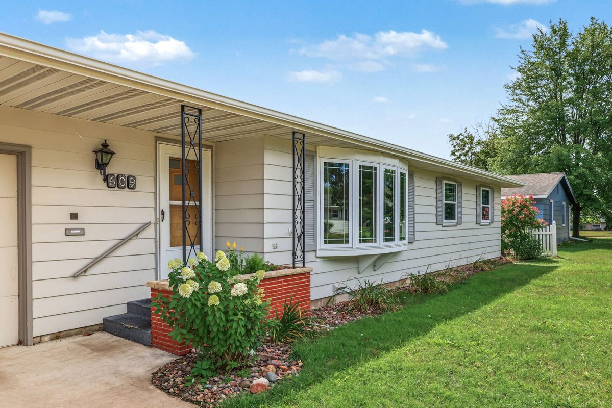 609 Tyler Avenue, Eau Claire WI 54701 - Residential house for sale - MLS #1605126 - image3