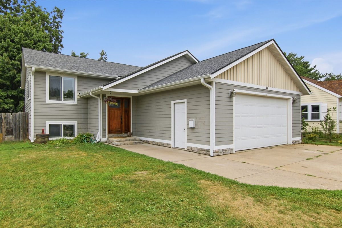 408 5th Street, Altoona WI 54720 - Residential house for sale - MLS #1604223 - image2