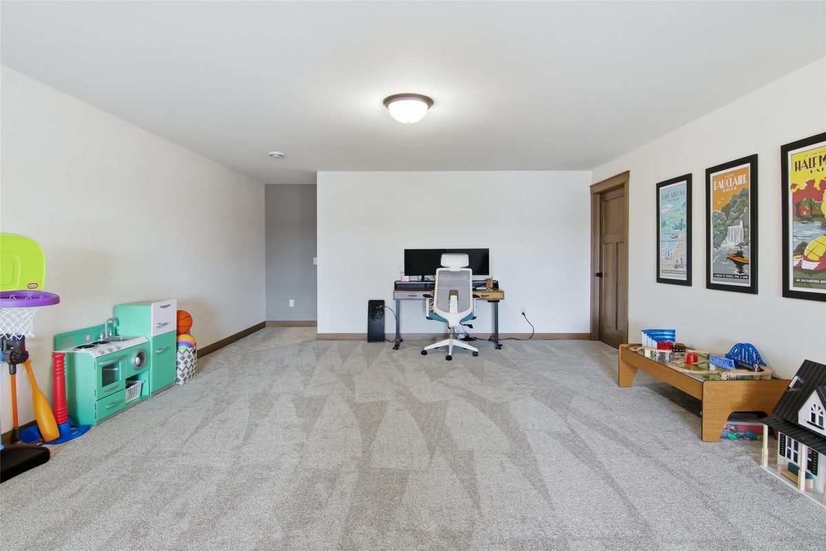 903 White Street, Fall Creek WI 54742 - Residential house for sale - MLS #1600178 - image29