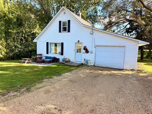 430 6th Avenue Clear Lake WI 54005