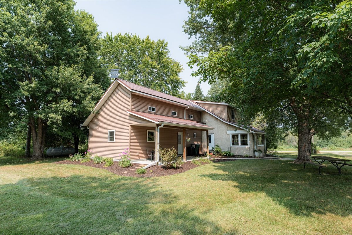 N7415 Squirrel Road, Hixton WI 54635 - Residential house for sale - MLS #1604155 - image6
