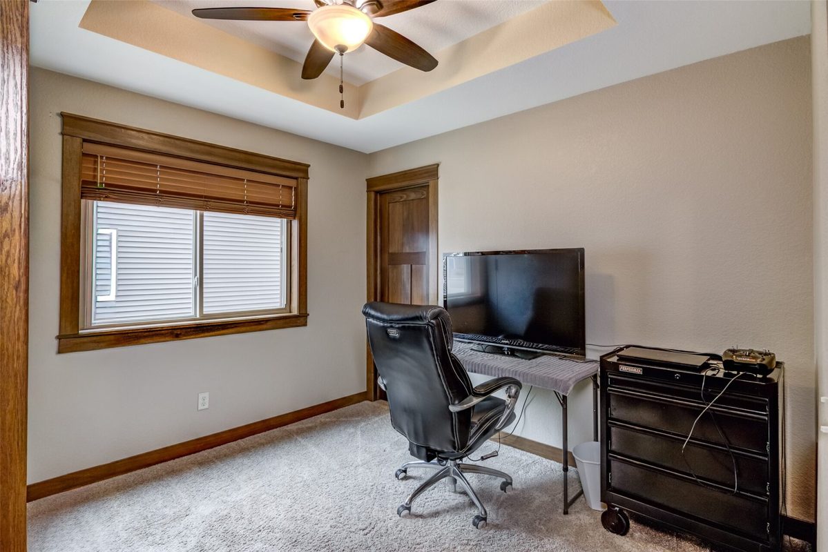 5609 Green Park Drive, Eau Claire, WI — photo 19