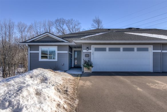 506 Hagman Street 25, Eau Claire, WI