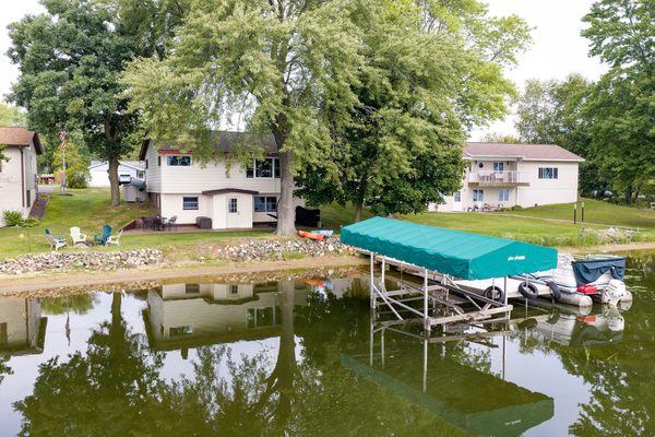 812 Magnor Lake Lane Clayton WI 54004