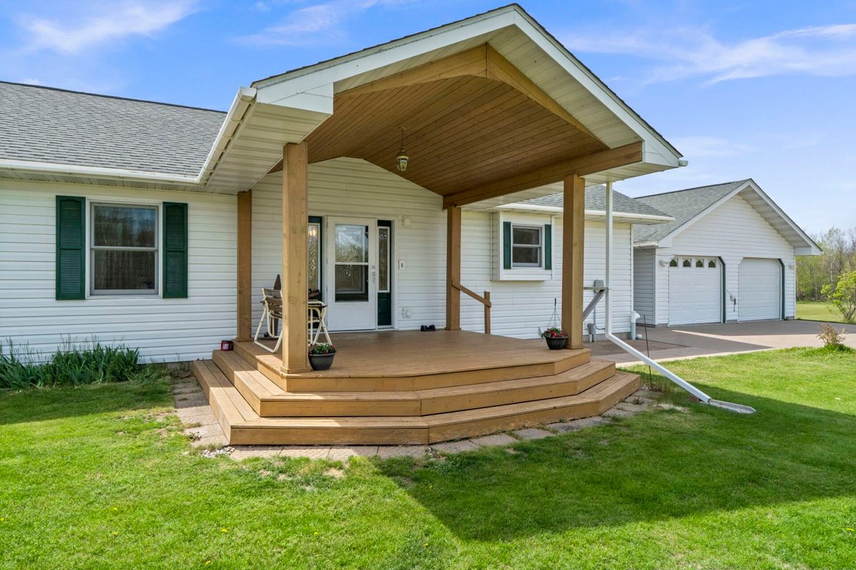 209 30th Street, Clear Lake WI 54005 - Residential house for sale - MLS #1601207 - image9
