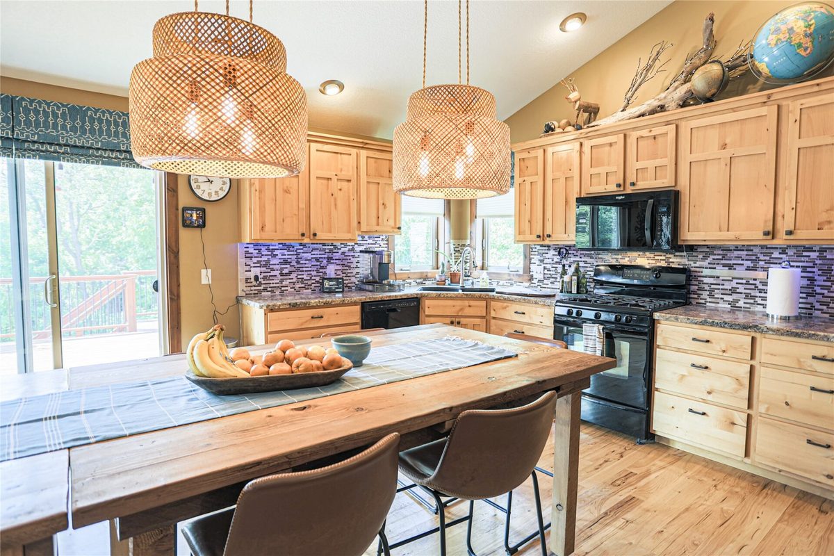 1680 Valley Quail Drive, River Falls WI 54022 - Residential house for sale - MLS #1602406 - image2