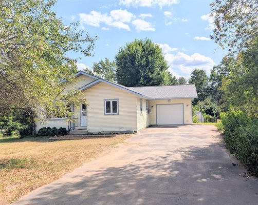911 Grant Street Spooner WI 54801