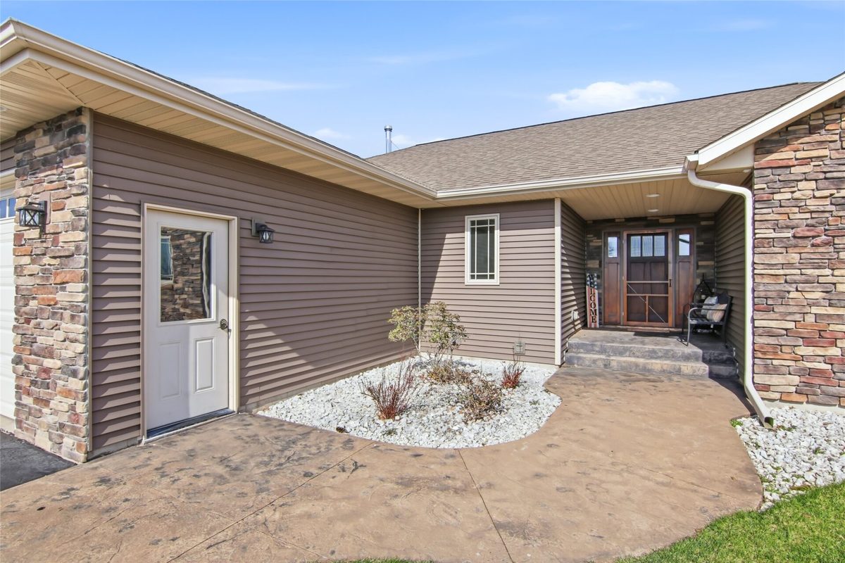 17344 109th Avenue, Chippewa Falls, WI — photo 3