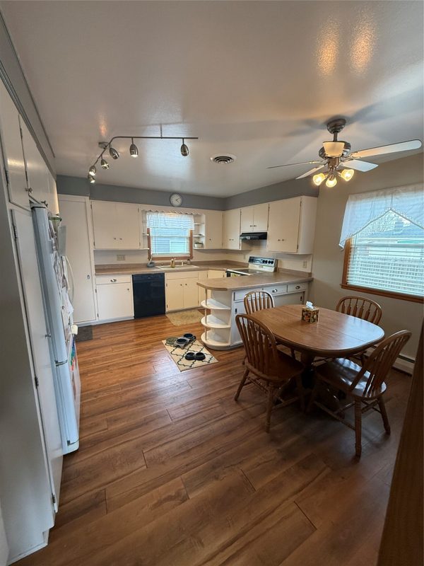 744 Wilson Street, Chippewa Falls, WI — photo 13