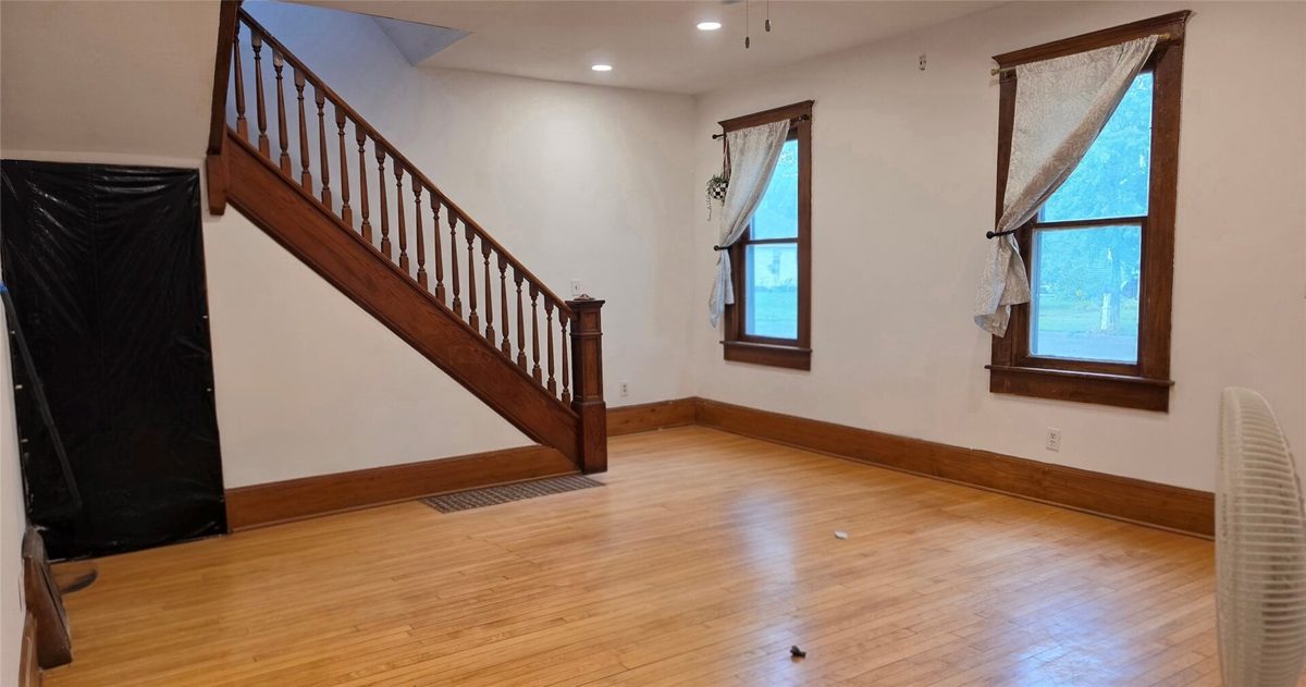 2416 4th Street, Eau Claire WI 54703 - Residential house for sale - MLS #1604818 - image8