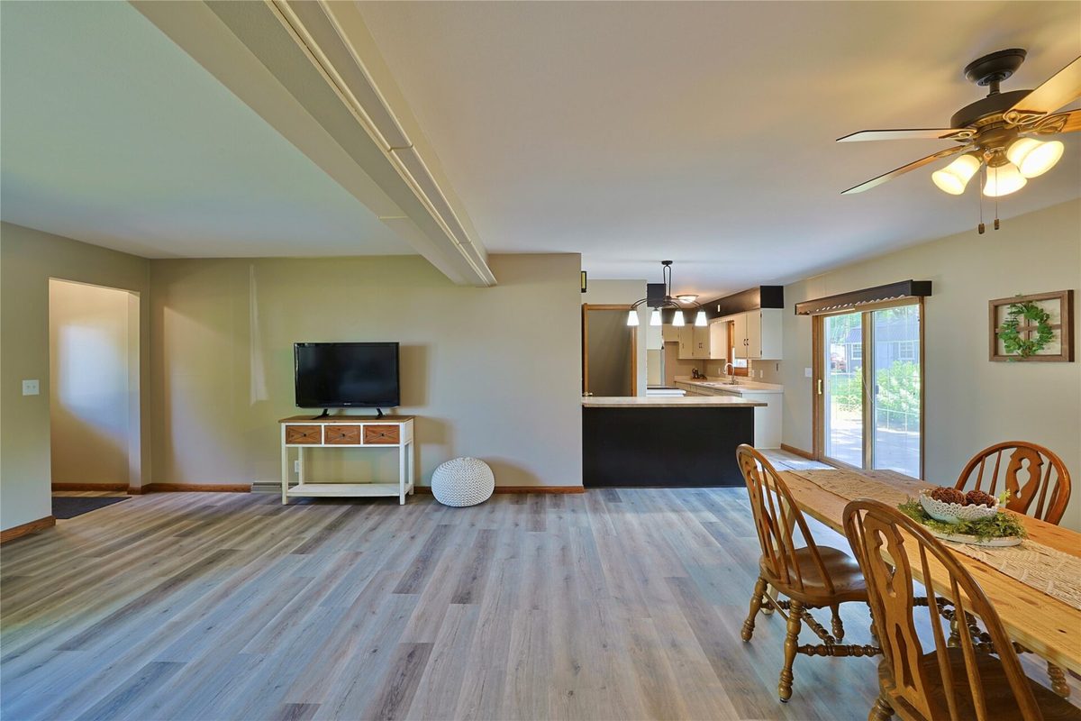 3045 Wedgewood Avenue, Eau Claire WI 54703 - Residential house for sale - MLS #1604462 - image20
