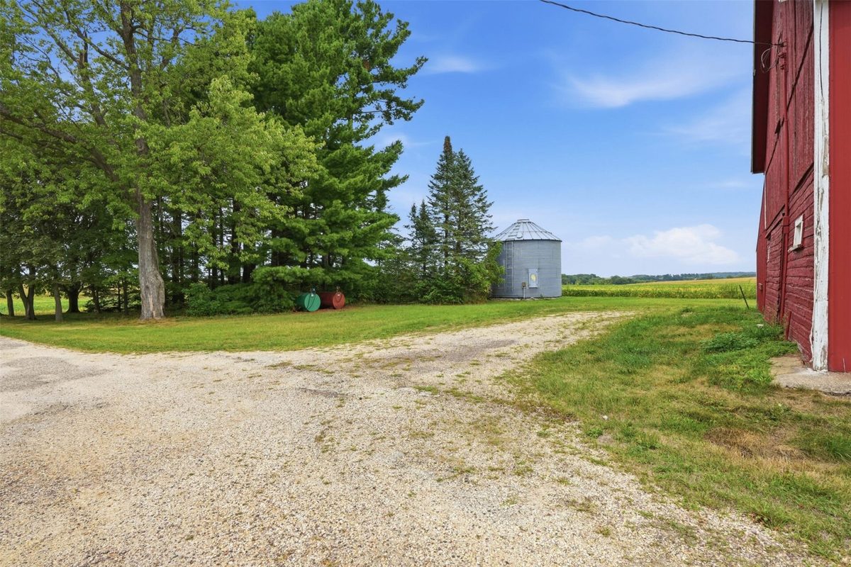 N14332 Town Hall Road, Fairchild WI 54741 - Residential house for sale - MLS #1604694 - image39