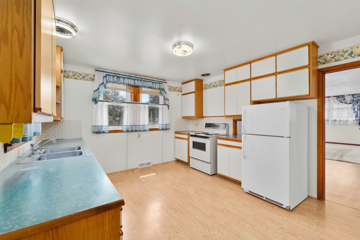 407 Buckman Street, Augusta WI 54722 - Residential house for sale - MLS #1603908 - image6