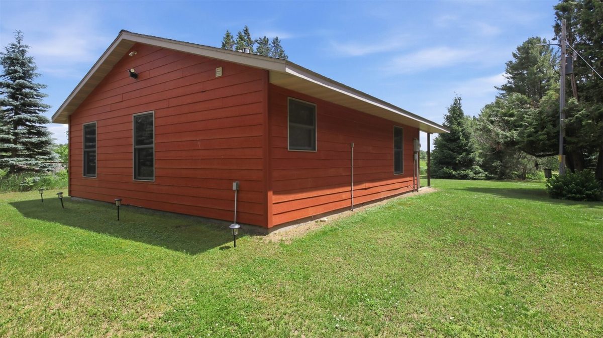 W1768 Elliott Road, Springbrook WI 54875 - Residential house for sale - MLS #1602169 - image7