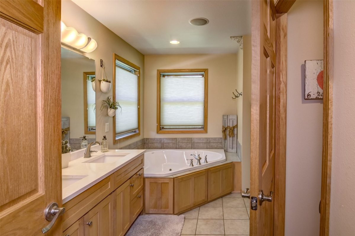 3208 Tiburon Drive, Eau Claire WI 54701 - Residential house for sale - MLS #1605000 - image22