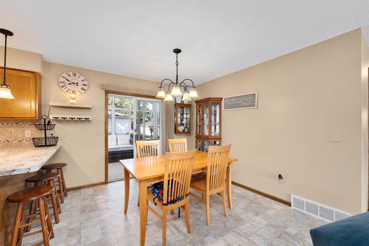 104 Southridge Court, Cadott WI 54727 - Residential house for sale - MLS #1604602 - image19