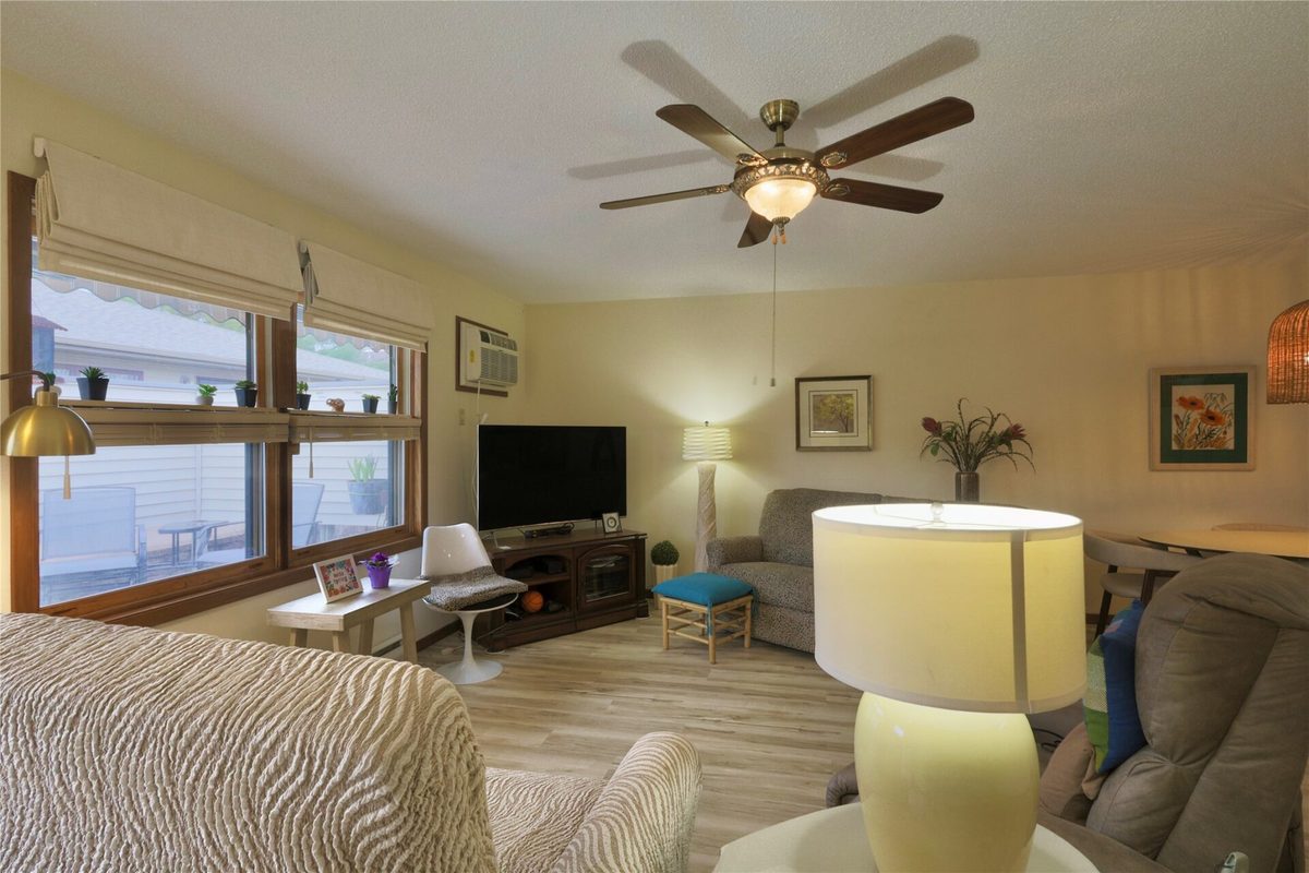 3434 Miller Street Eau Claire WI 54701 — photo 9