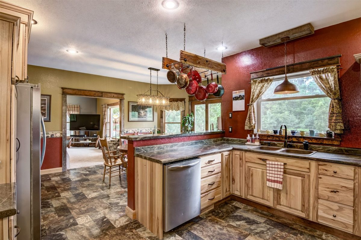 4825 Taylor Road, Ladysmith WI 54848 - Residential house for sale - MLS #1603595 - image10