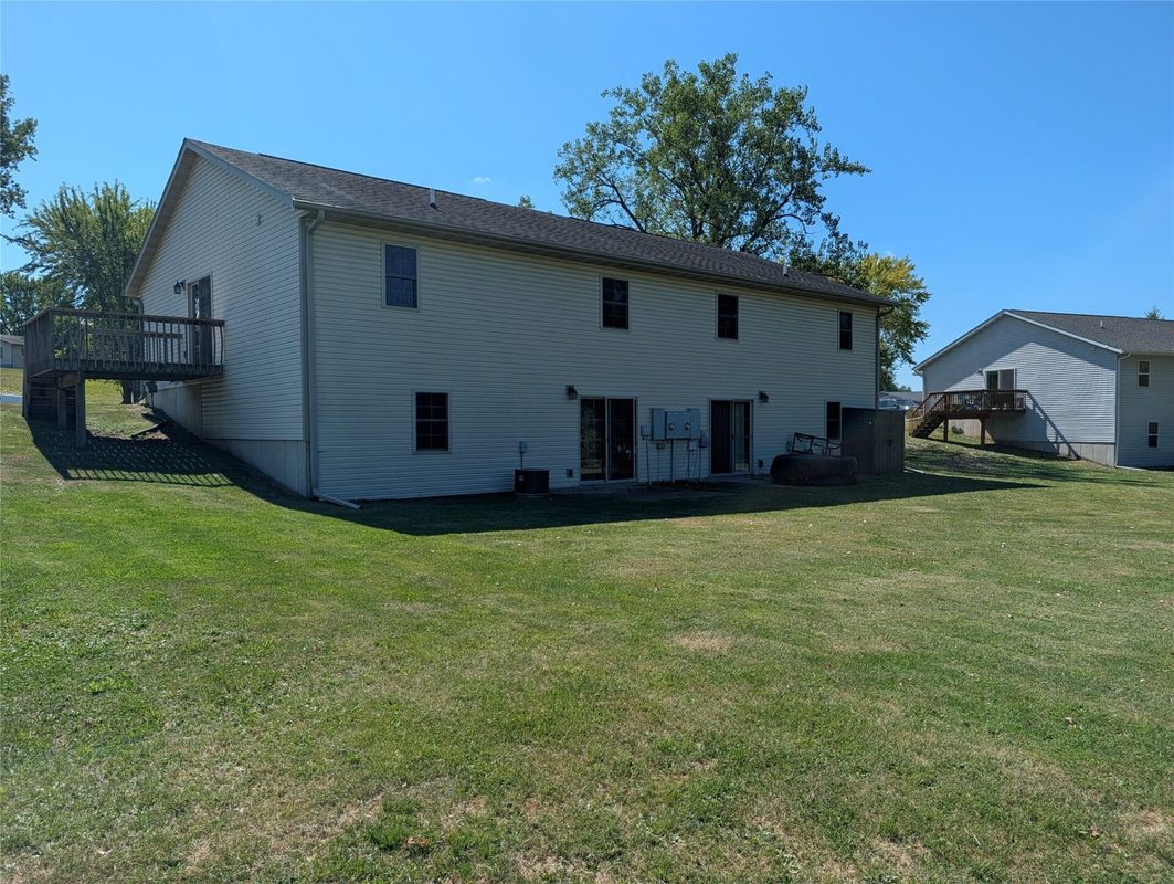 400-402 Main St, Cadott WI 54727 - ResidentialIncome house for sale - MLS #1604817 - image12