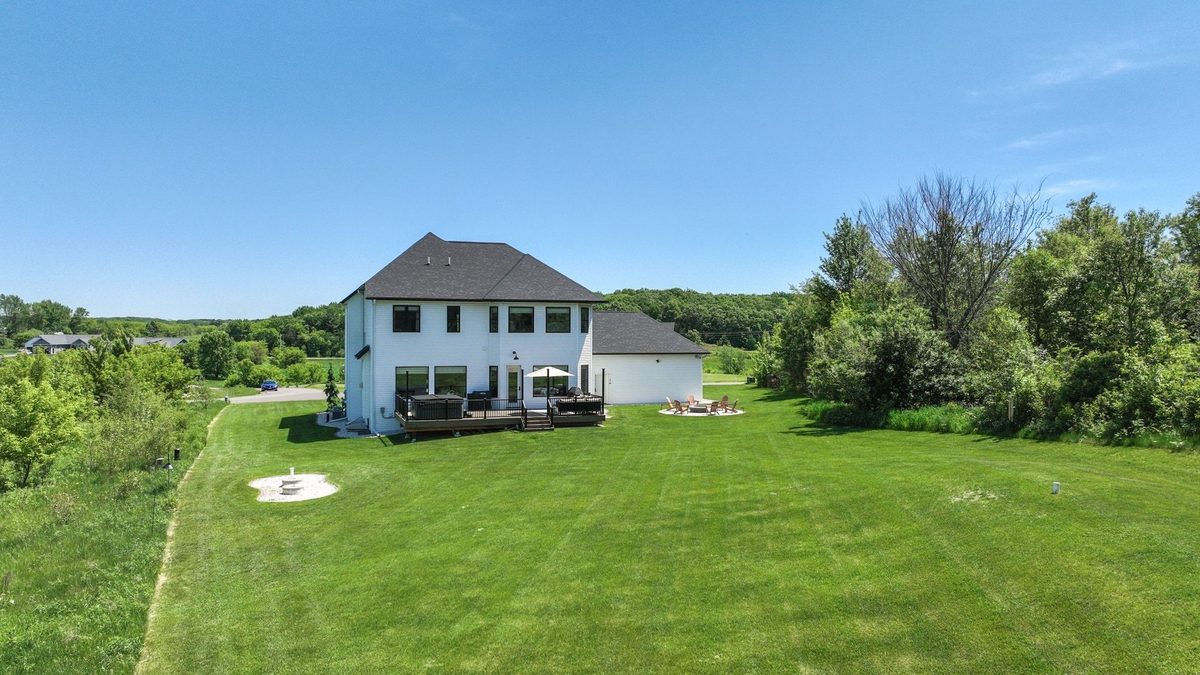 S8908 Chestnut Road, Eau Claire WI 54701 - Residential house for sale - MLS #1601697 - image36