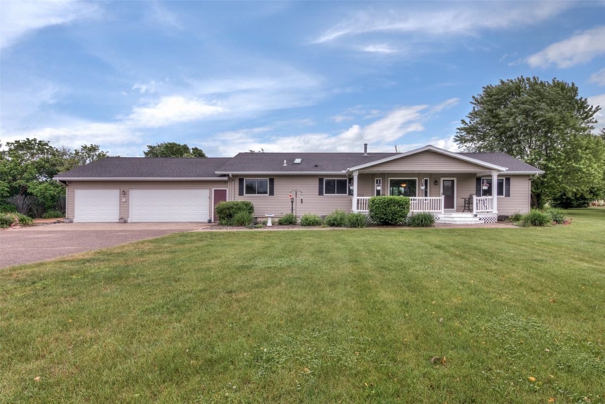 13903 132nd Street, Chippewa Falls WI 54729 - Residential house for sale - MLS #1602166 - image2