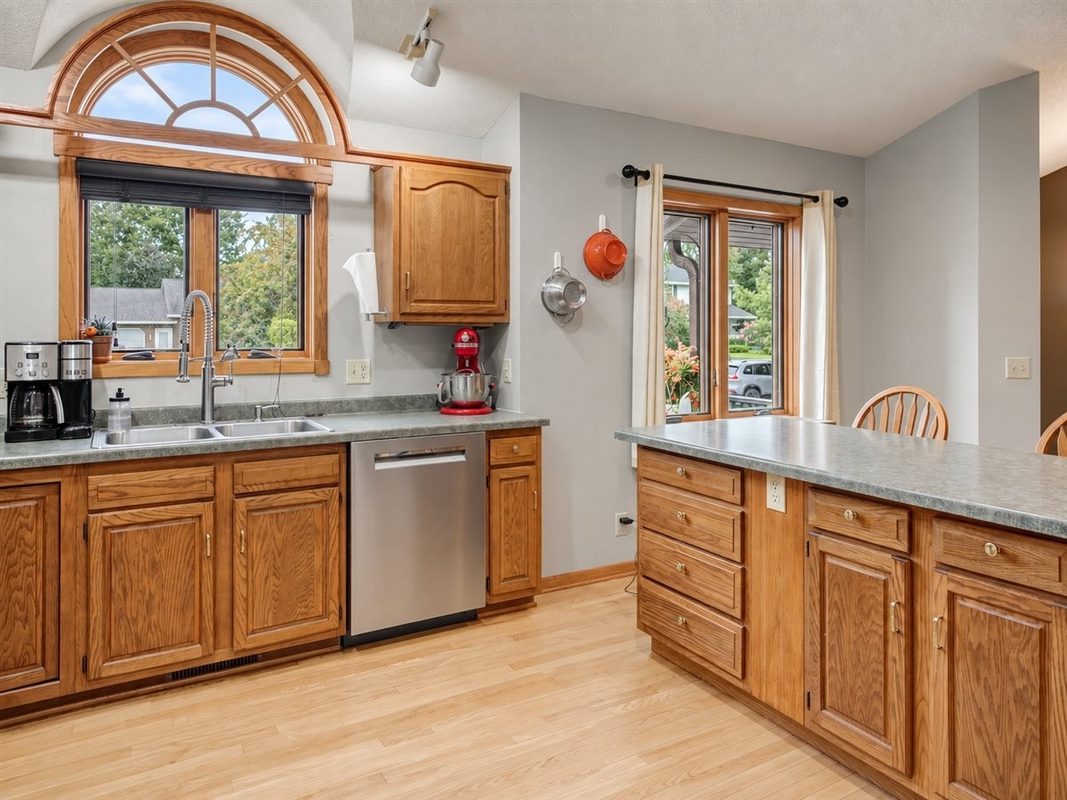 2925 Plum Tree Circle, Menomonie WI 54751 - Residential house for sale - MLS #1605385 - image8