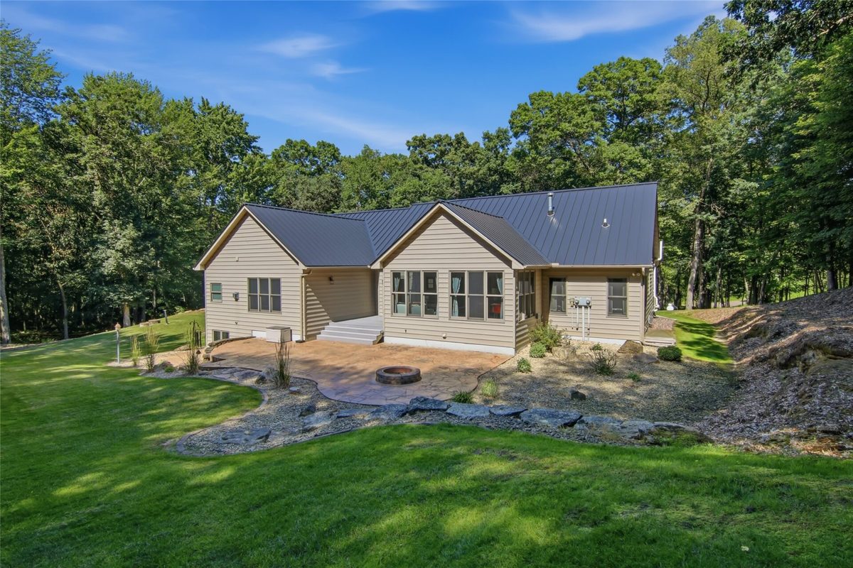 W245 Woodridge Drive, Eau Claire WI 54701 - Residential house for sale - MLS #1602701 - image47