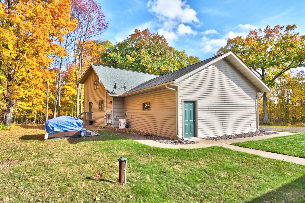 12629 Highway 77, Hayward WI 54843 - Residential house for sale - MLS #1605626 - image45