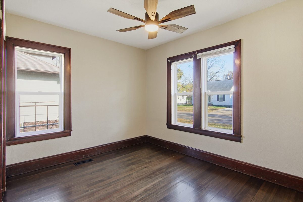 2422 4th Street, Eau Claire WI 54703 - Residential house for sale - MLS #1606149 - image17