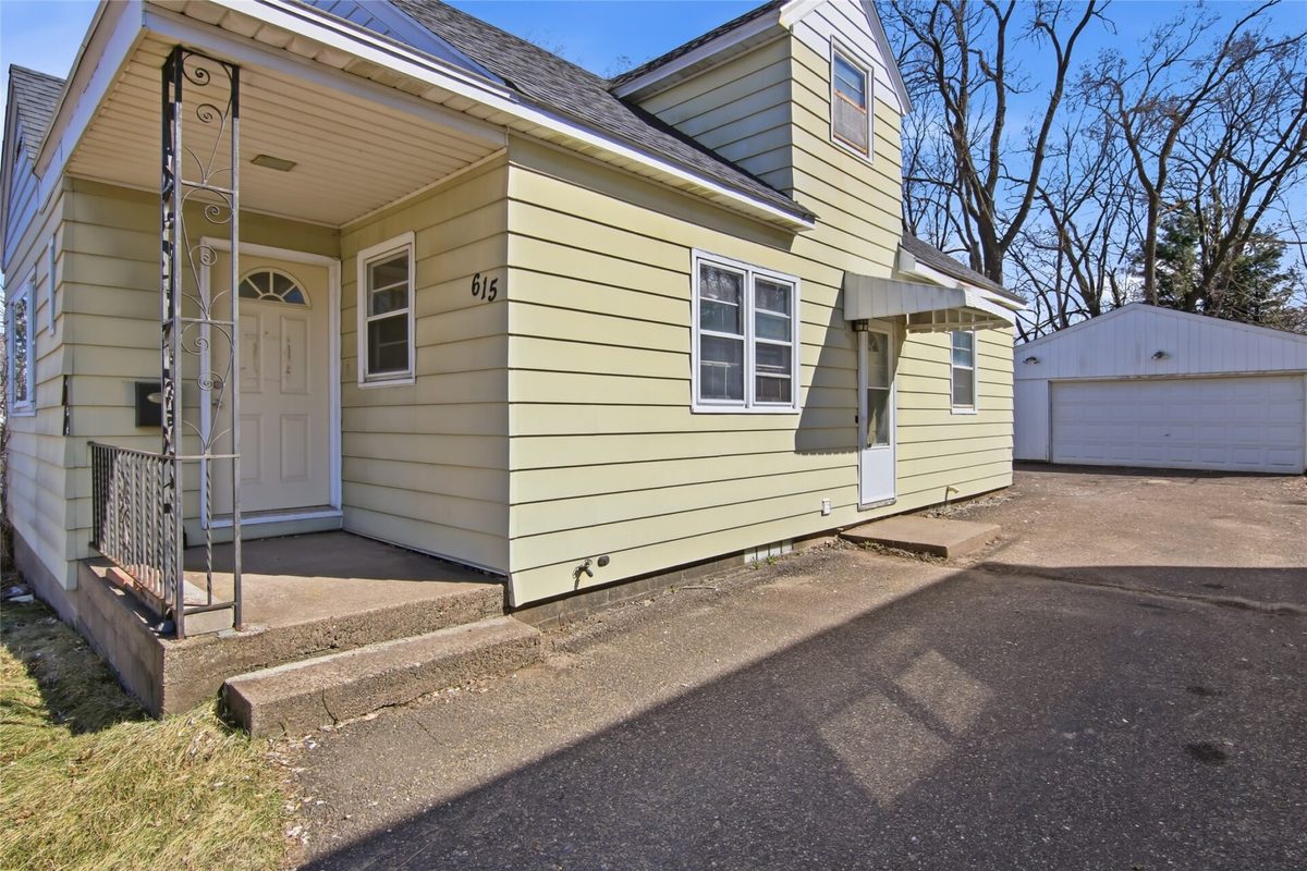 615 Vine Street, Eau Claire, WI