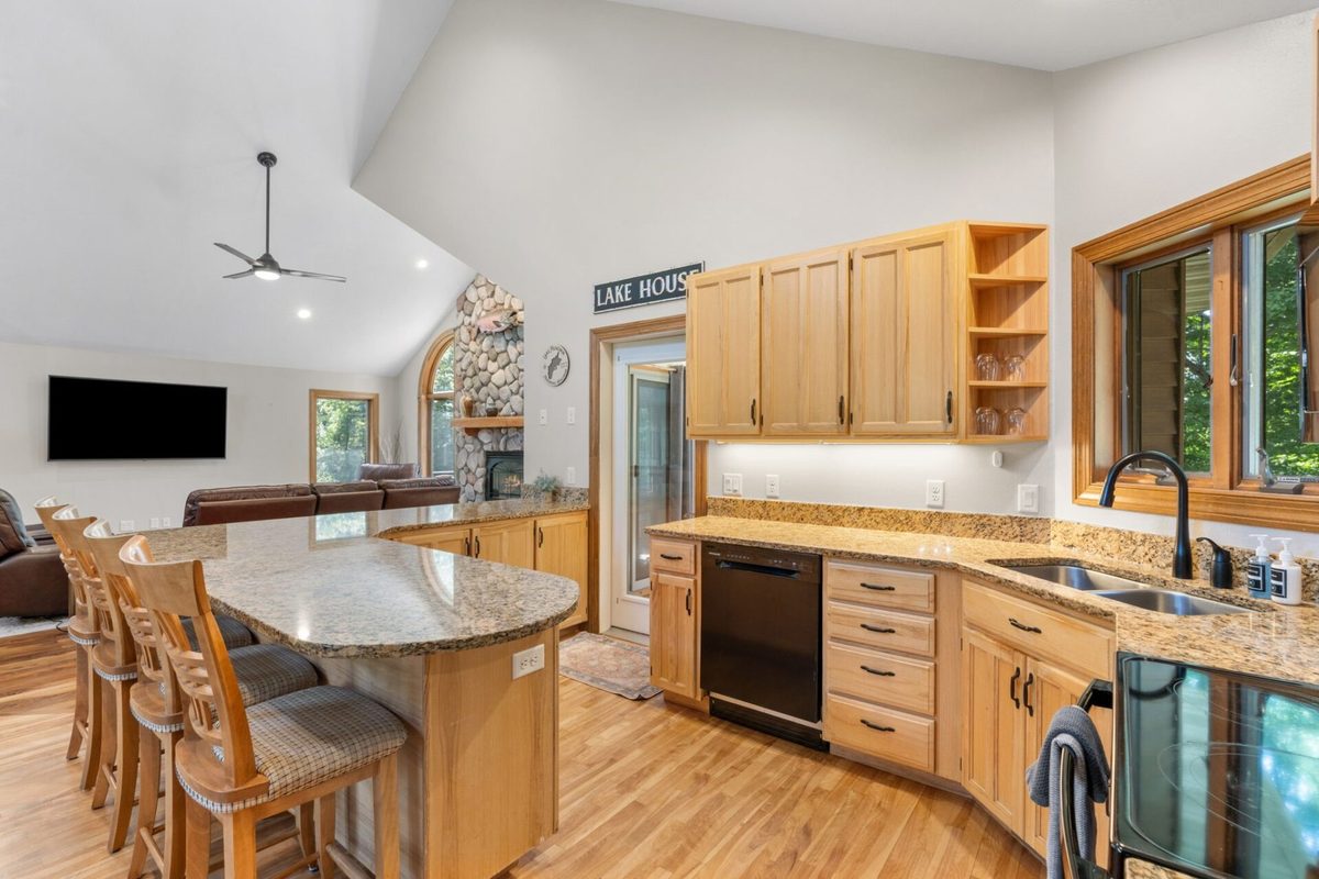 2403 Eagle Ridge Drive, Menomonie WI 54751 - Residential house for sale - MLS #1604526 - image10